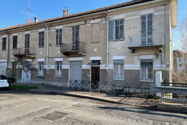 VIA RESTANO